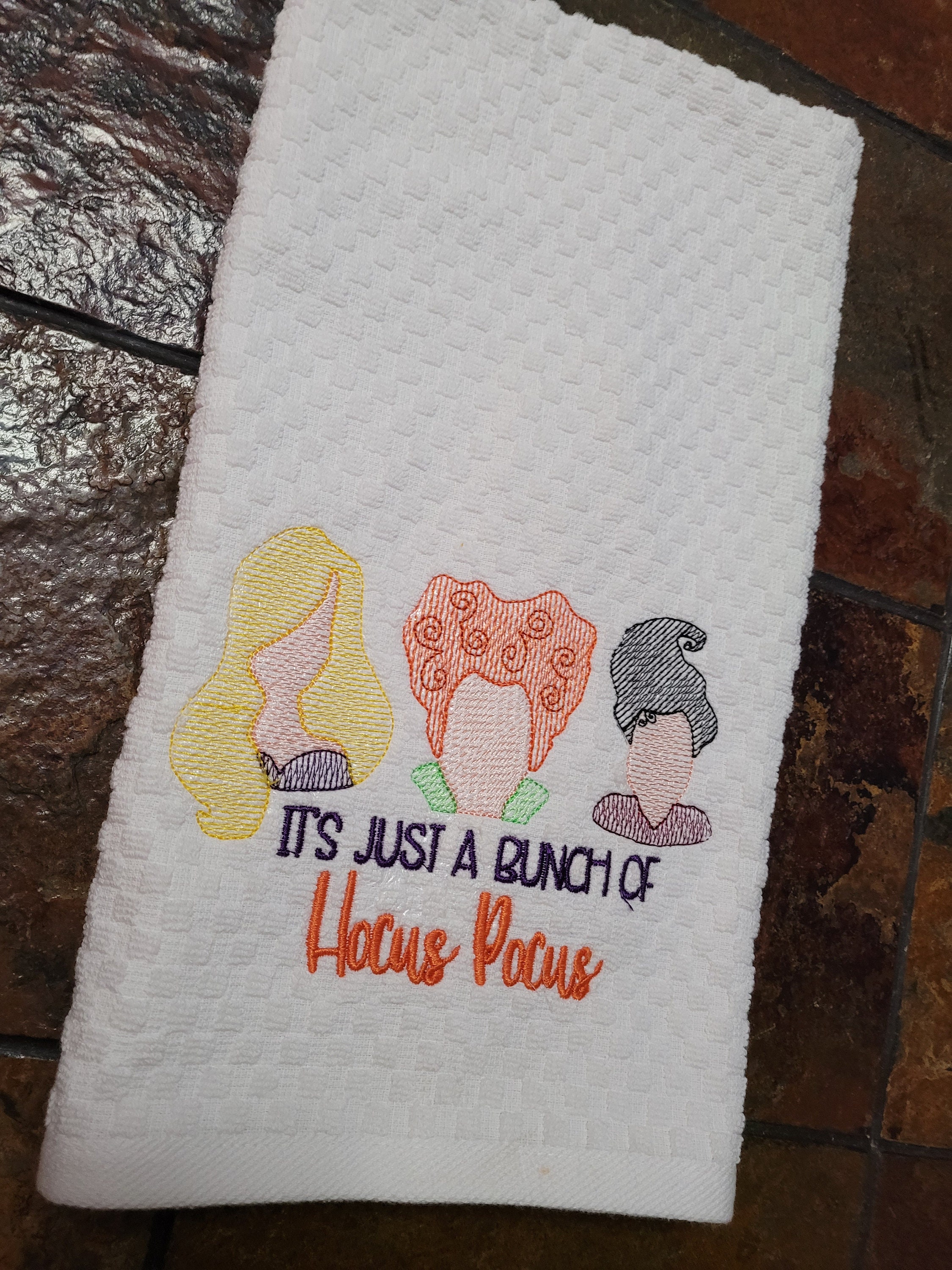 Hocus Pocus Kitchen Towels - Hocus Pocus Hand Towel - Halloween Hand Towels - Thumbnail 2