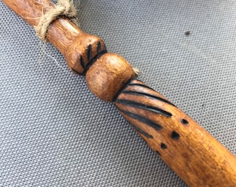 Wood magic wand No. 637 Étincelle Cosplay costume fairy princess Druid Wiccan potter LARP Fairie pagan witch wizard witchcraft Ritual.