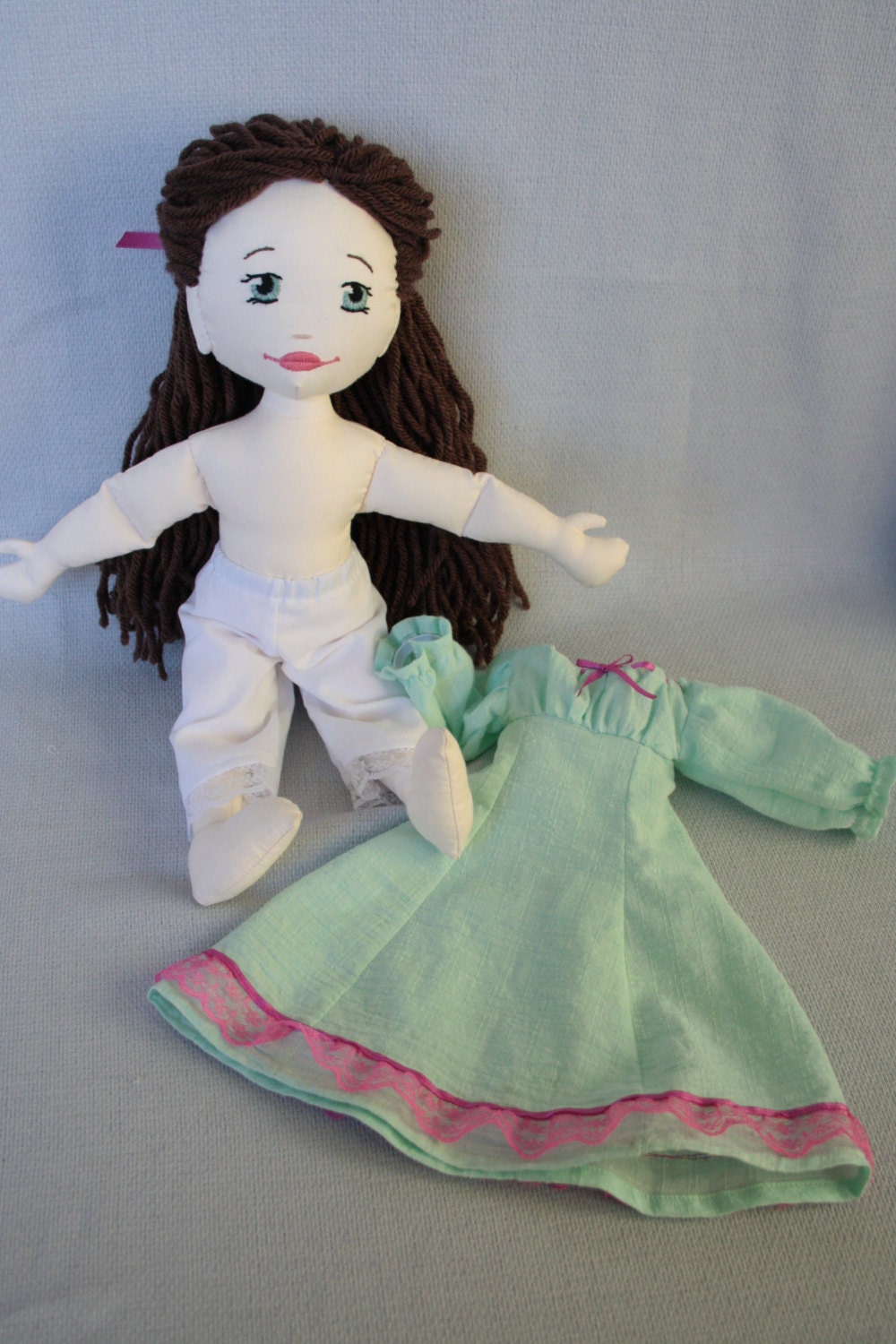 Poupée de chiffon brune avec robe turquoise et sous-vêtement - Etsy Canada
