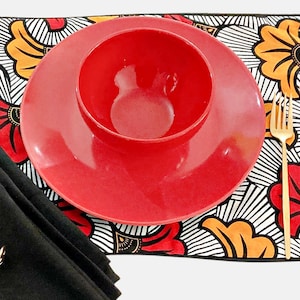 RED PLACEMAT SET - Includes Flower Placemats, Napkins and Napkin Rings, Set of 4, 6 or 8, Placemat with Flowers, Red Table Setting