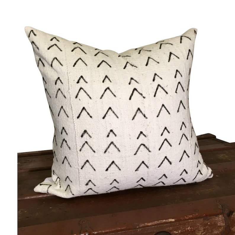 White Arrow Mudcloth Pillow Cover Black and White Boho Pillow Etsy