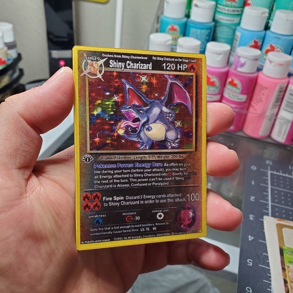 Mewtwo/Shiny Charizard lenticular card