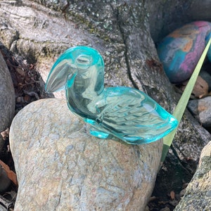 Vintage Turquoise Glass Blue Bird  Toucan Paperweight