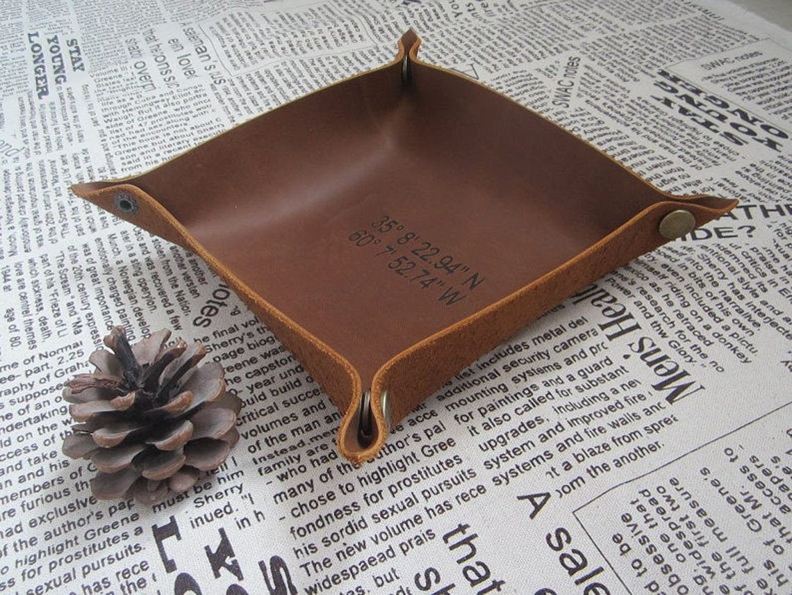 Leather Catch All,personalized Leather Tray,custom Engraved Leather Valet Tray,leather Dish