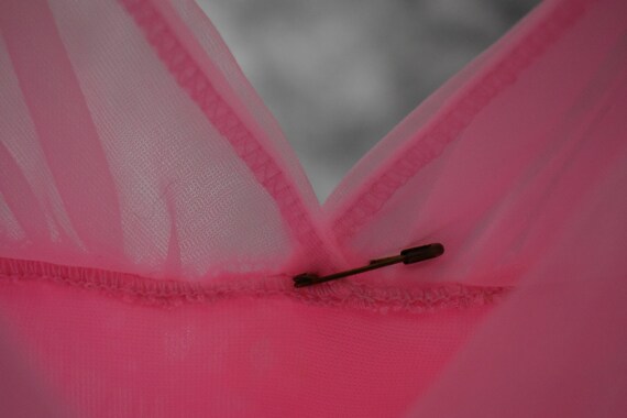1960's Sheer Pink Nightgown - image 5