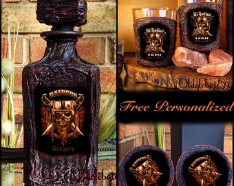 Oakland Raiders Personalized Whiskey Decanter~NFL Whiskey Gift~Gift for men~Custom decanter~Man Cave~Just Married~Bar Decor~Gift for Husband