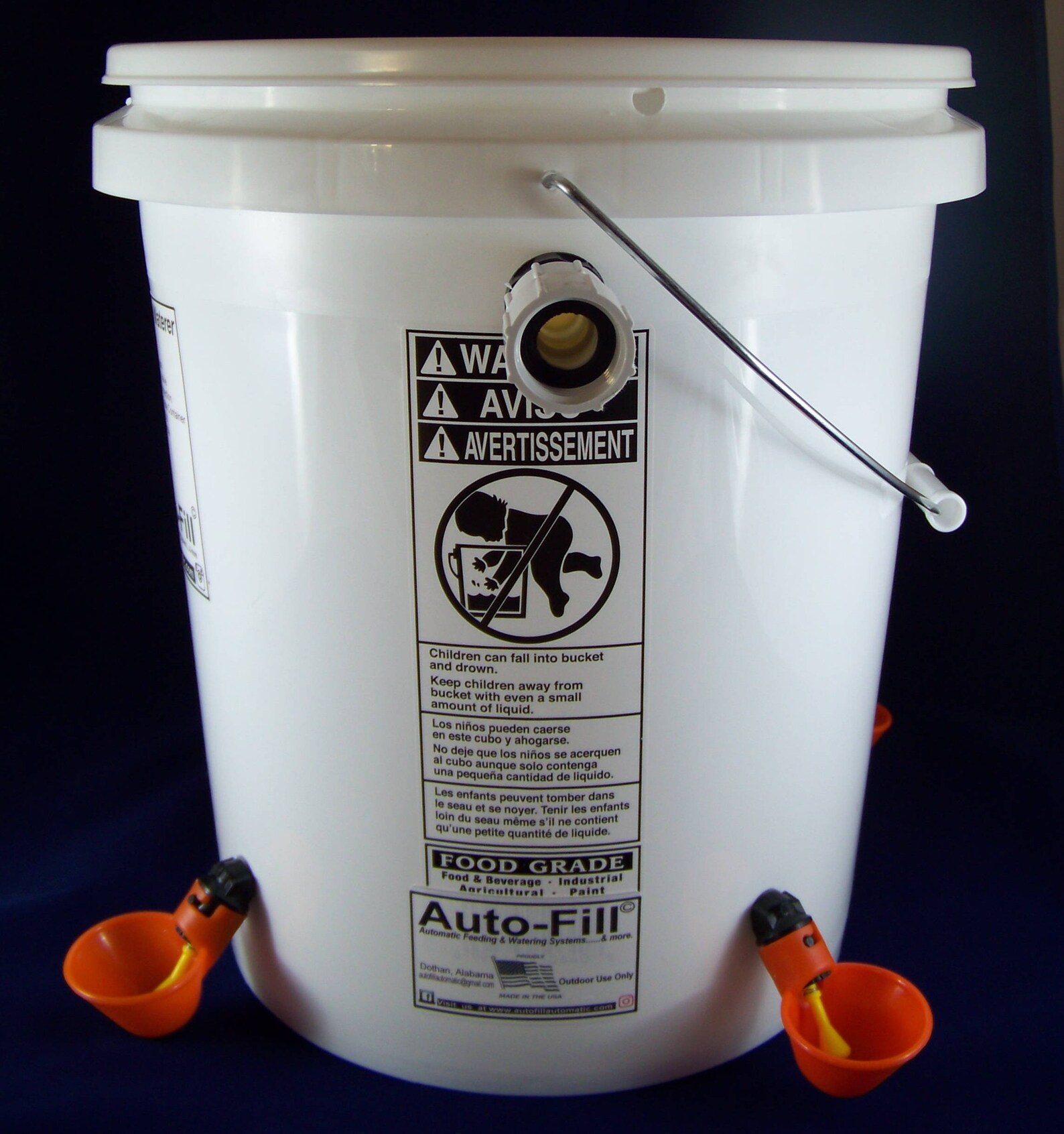 DELUXE Automatic Hanging Chicken Waterer 4 Drinker Cups 5 Gallon Garden