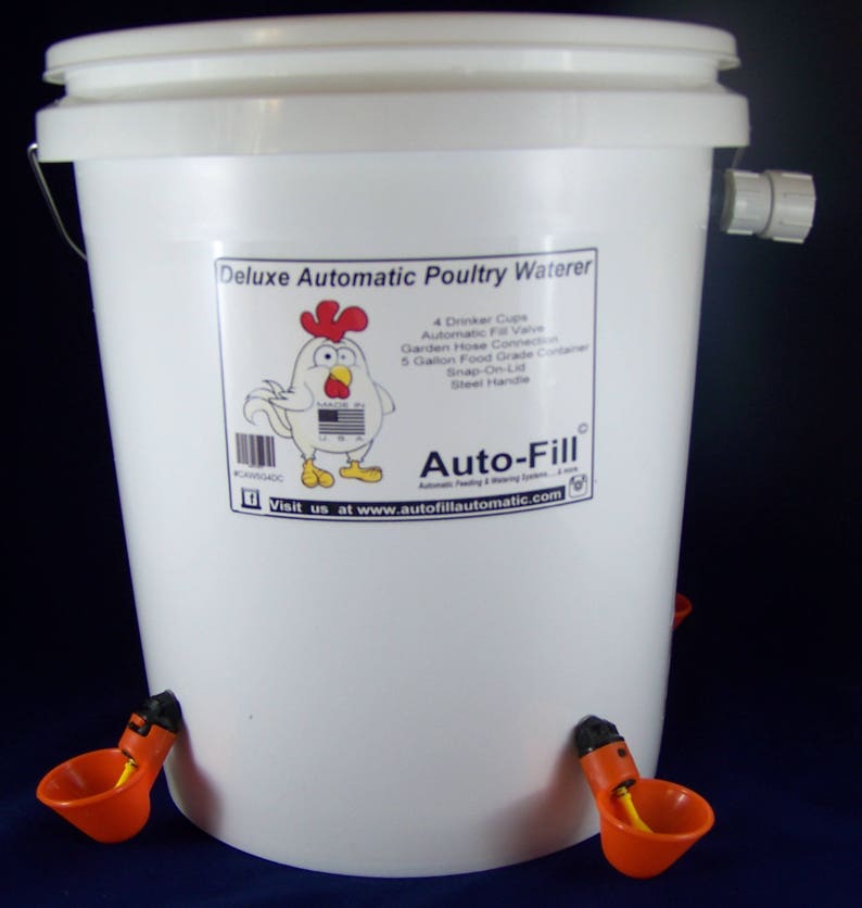 DELUXE Automatic Hanging Chicken Waterer 4 Drinker Cups 5 Gallon Garden