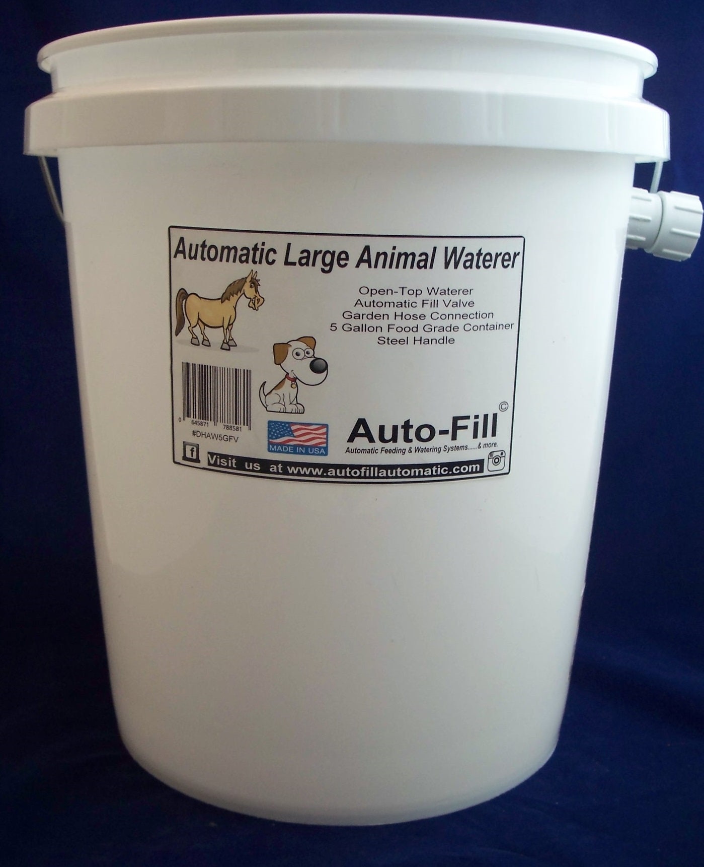 5-Gallon Bucket Holder, Horse Waterer