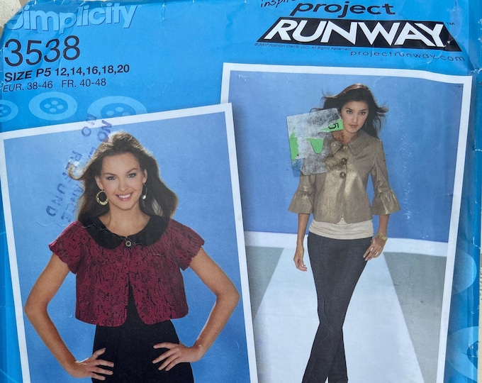 Stylish jacket in 2 lengths Simplicity sewing pattern