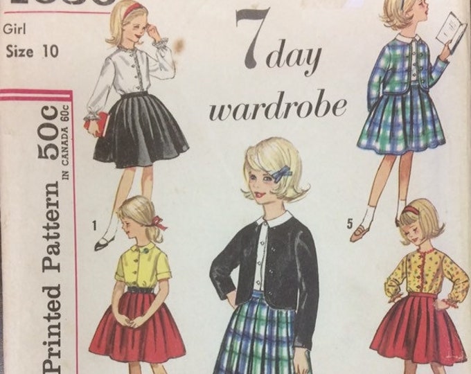 Classy girl's 7 day wardrobe Simplicity sewing pattern