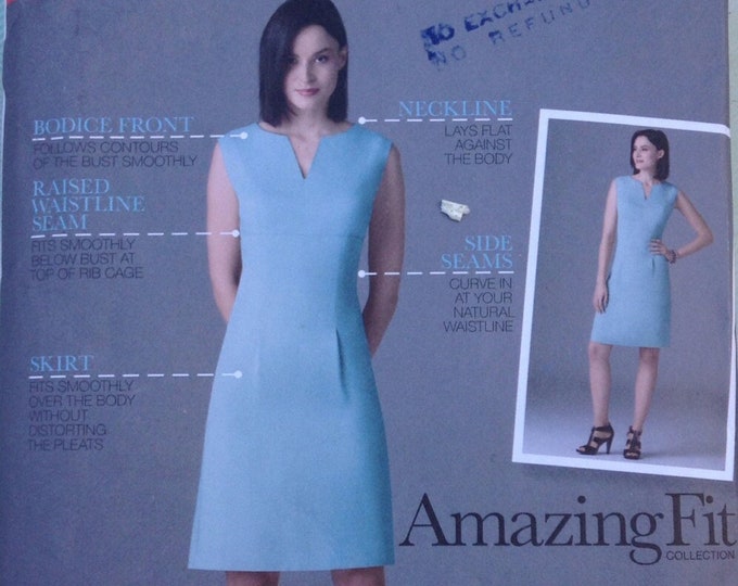 Amazing fitted dress Simplicity sewing pattern