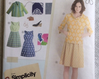 Lisette Dress and Jacket Ensemble Simplicity pattern