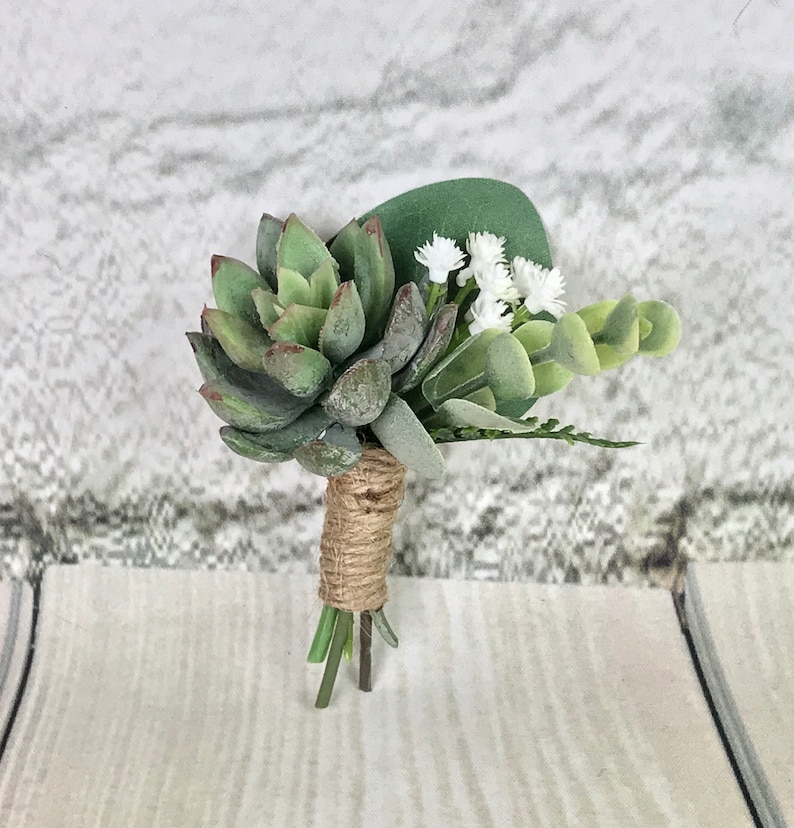 Eucalyptus Boutonni\u00e8re White Boutonni\u00e8re Succulent Boutonni\u00e8re Groom Green Boutonni\u00e8re Silk Boutonni\u00e8re Baby/'s Breath Boutonniere