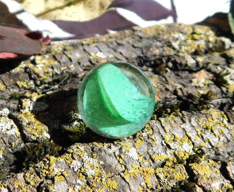 Vintage Swirl Marbles clear Green Glass Marbles cats Eye Marbles