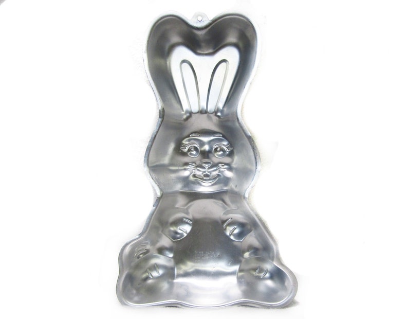 Bunny cake pan Wilton 1989 Cake Pan, Easter Bunny Cake pan Baking Pan Aluminum Baking Mold, Cake To Decorate 14 image 3