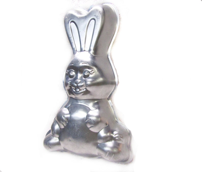 Bunny cake pan Wilton 1989 Cake Pan, Easter Bunny Cake pan Baking Pan Aluminum Baking Mold, Cake To Decorate 14 image 4