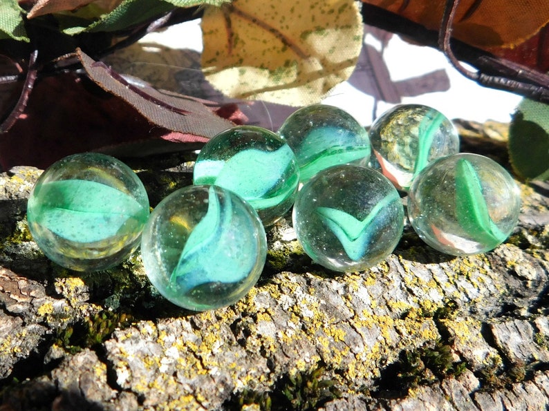 Vintage Swirl Marbles clear Green Glass Marbles cats Eye Marbles Vintage Toy Glass Marbles Lot