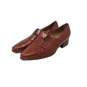 Vintage 1990s Nine West Casual Shoes Brown Slip On Leather Low Pump Block Heels 8