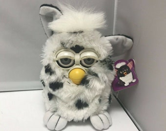 1998 VTG Tiger Electronics Furby Snow Leopard Dalmatian White Black Spots 70-800