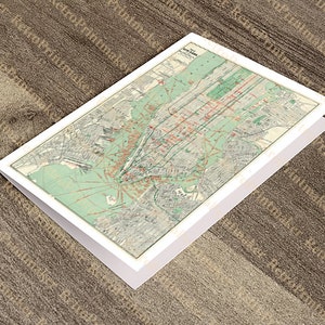 Tarjeta de felicitación de la ciudad de Manhattan, Nueva York, NY. Para cualquier ocasión. Geo. H. Walker & Co. 1898. Reproducción de mapa antiguo.