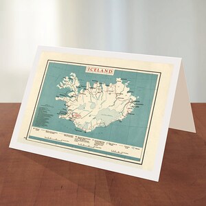 Tarjeta de felicitación del mapa de Islandia 1958. Reimpresión vintage de pared antigua de estilo decorativo para el hogar de Restoration Hardware.