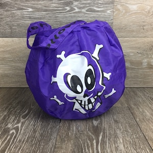 Victorian Gothic Halloween Skull Trick or Treat Grocery Bag