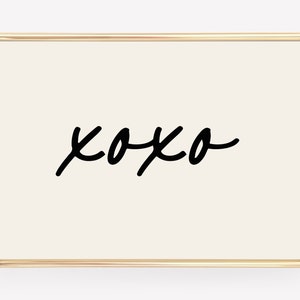 cute valentines decor | xoxo print | valentines day wall art | aesthetic wall art | trendy apartment decor | kikiandnim | printable wall art