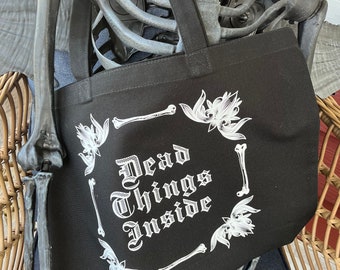dead things inside tote