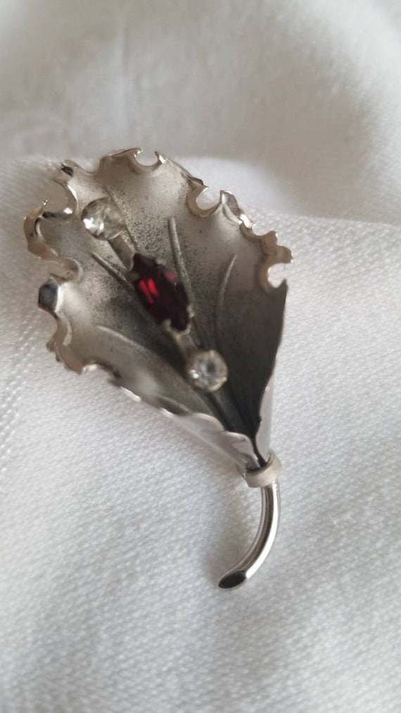 Bond boyd sterling brooch deals