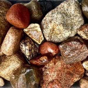 5lb Great Lakes Rock Lot | Lake Superior, Lake Michigan & MN Stones | Colorful Pebbles | Aquarium, Garden, Metaphysical, Fish Tank, Decor