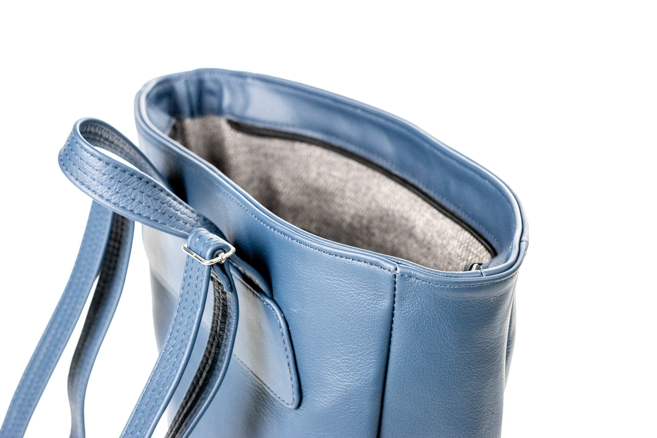 Premium Photo | Blue tote handbag on a blue flat background, simple clean  and minimalist