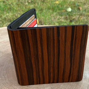 Portefeuille en noyer d'Aragon | Portefeuille homme | Portefeuille fait main | Portefeuille en bois | Portefeuille en cuir | Portefeuille unique | Cadeau pour lui | Cadeau personnalisé