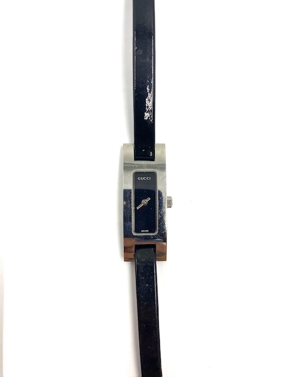 1990s Gucci Rectangular Quartz Watch - image 3