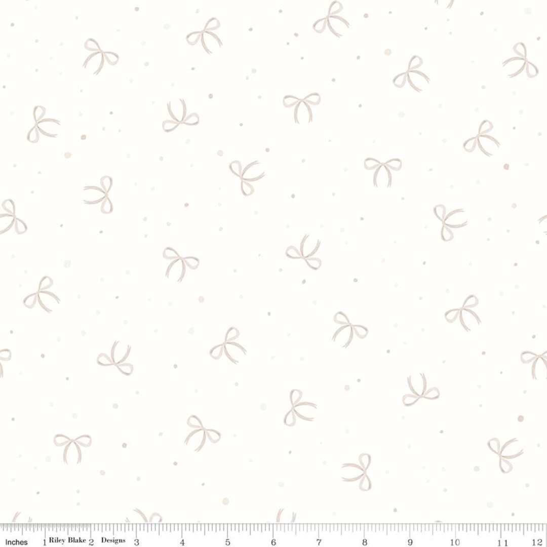Peek-a-bow Hush Hush 5 - Low Volume Quilting Cotton - Riley Blake ...