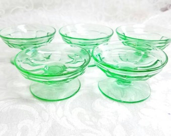 Vintage Set of 5 Green Glass Nut Dish, Green Pedastol Dessert Dishes, Green Depression Glass Dish, Pepper Pedestal Dish, Green Shabby Chic