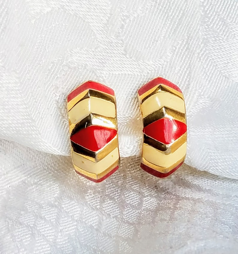 Vintage Red Cream Gold Clip on Earrings, Gold Tone Ribbed Chevron Ivory ...