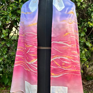 Pink, Laila and white Tallit. Waves of colors, and small stars of David painted in gold. Bat Mitzva tallit. Padded Tallit bag included.