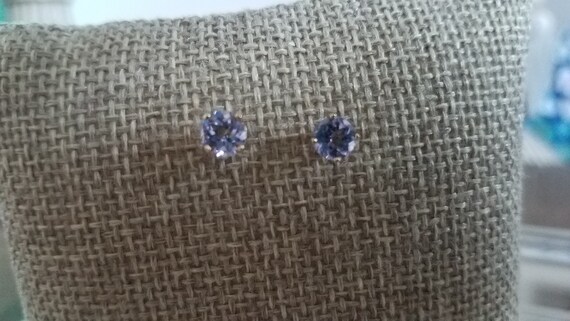 Genuine Tanzanite Stud Earrings in Solid 10K Yell… - image 2