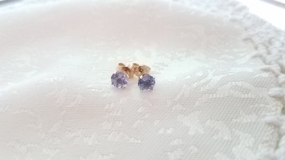 Genuine Tanzanite Stud Earrings in Solid 10K Yell… - image 4