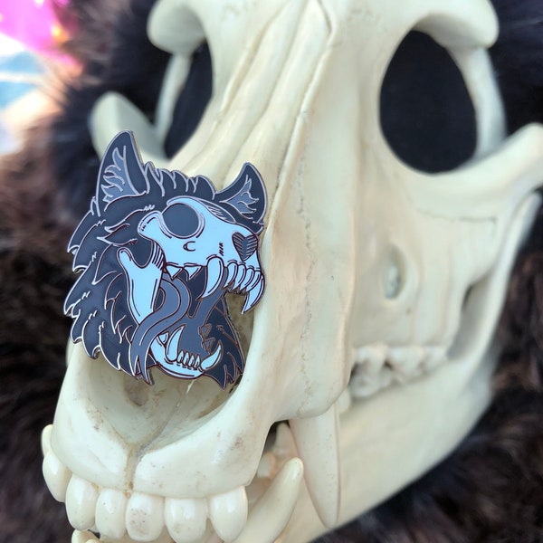 Glow Skull Pin