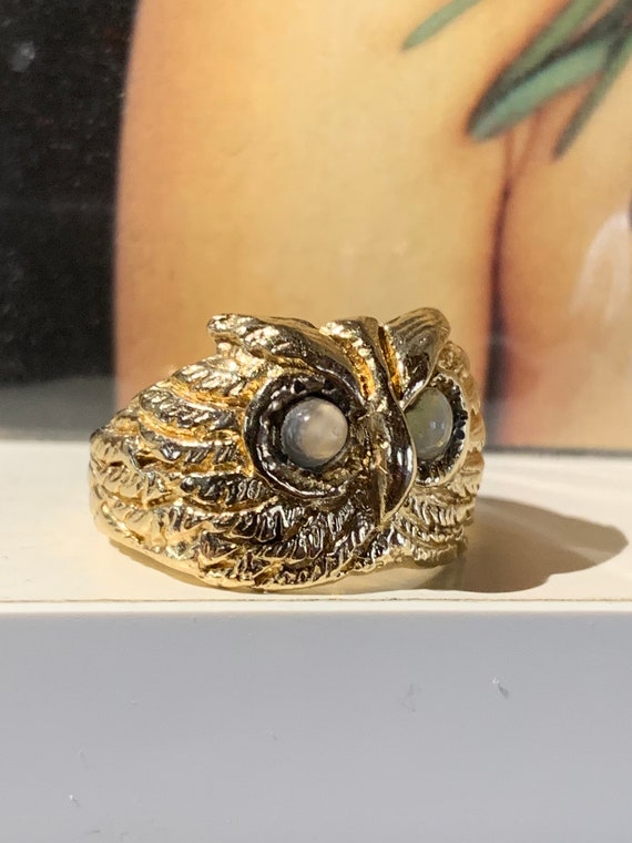 Stunning Solid 14k Gold Owl Ring with Chatoyant C… - image 3