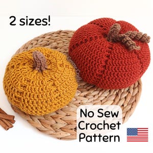 Crochet Pattern: Fall Pumpkins in 2 Sizes - Rustic Thanksgiving Table Decor