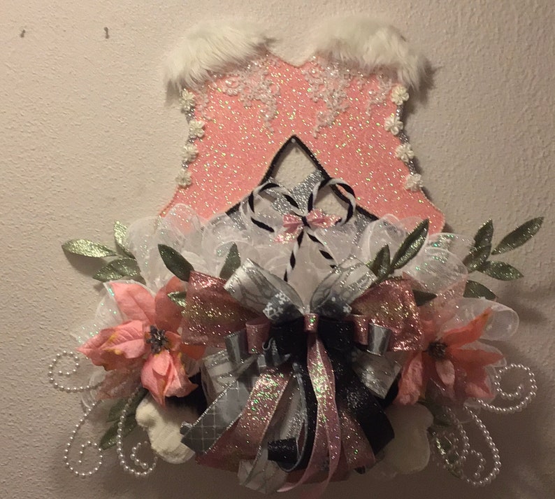 ice skates decor Ice Skate Rail Winter Door hanger Christmas door hanger Christmas decor Rail winter decor