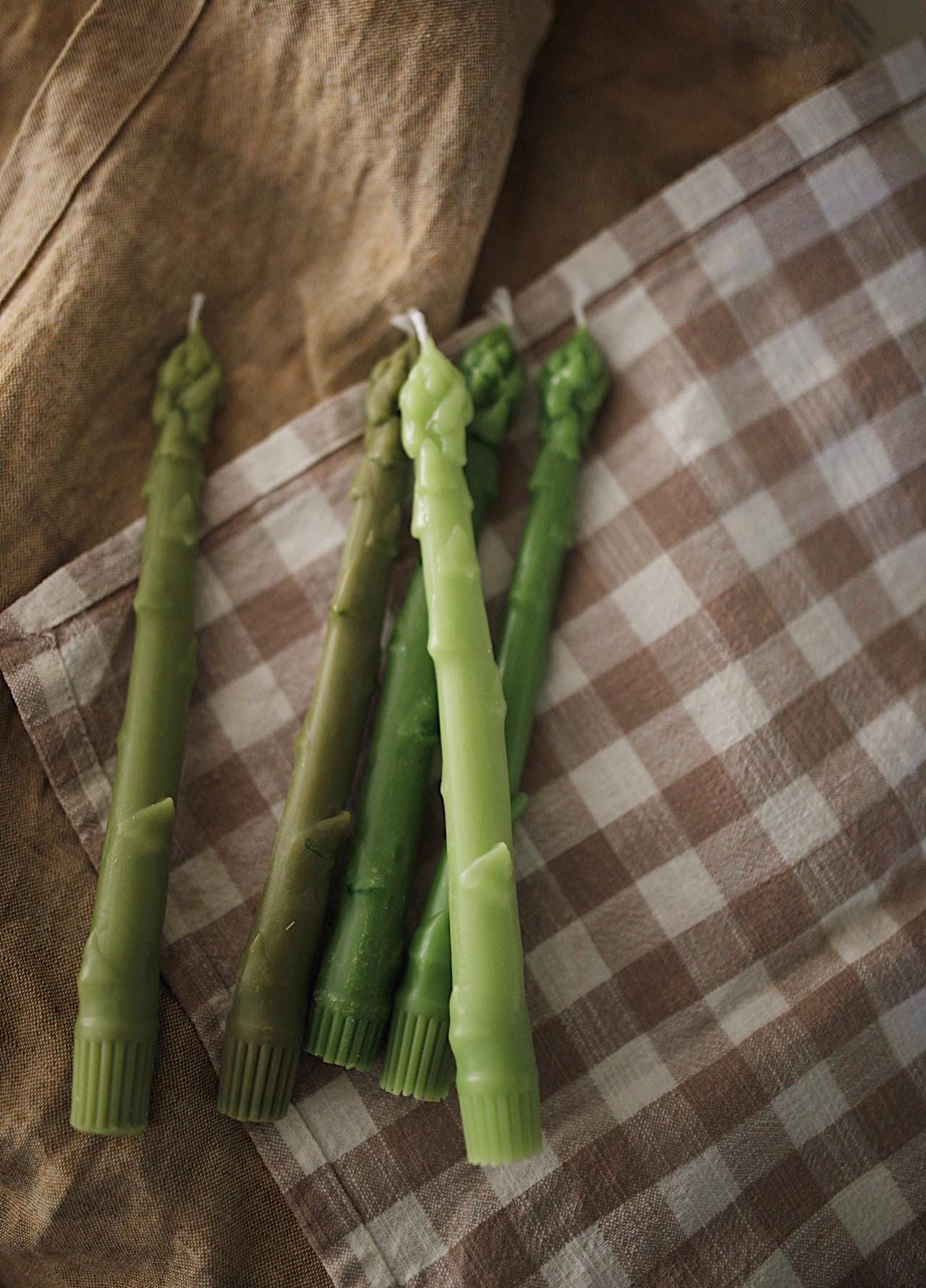 Asparagus Beeswax Taper Candle 10