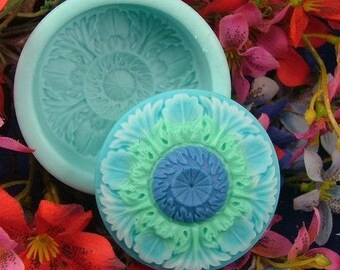 Stampo per sapone rotondo floreale Stampo per sapone in silicone flessibile Strumenti in resina Fimo Stampo in argilla polimerica Stampo in resina R0267