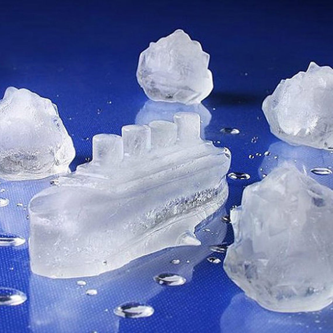 На что больше похож лед. Форма для льда. Формочка для льда. Необычные формы для льда. Форма для замораживания льда.