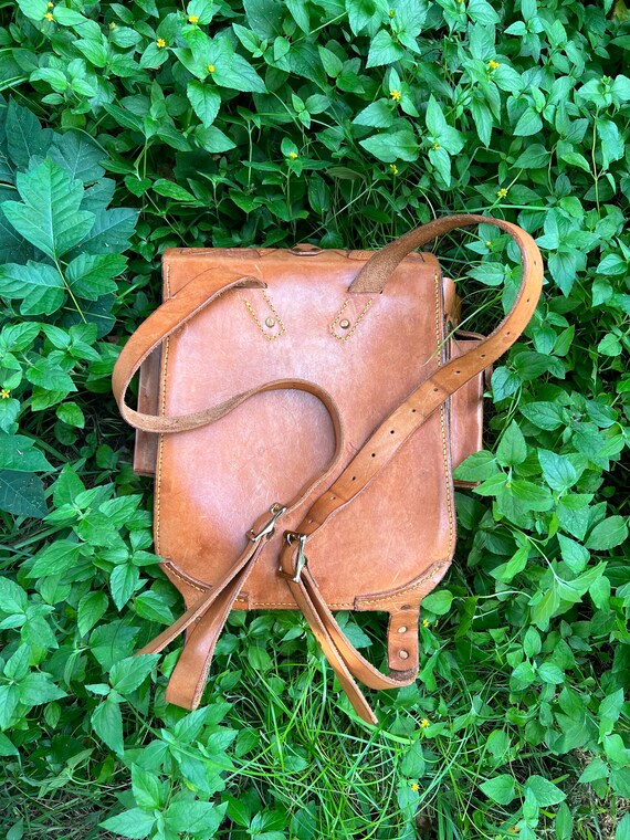 Hand Tooled Western Leather Saddle Backpack Gem