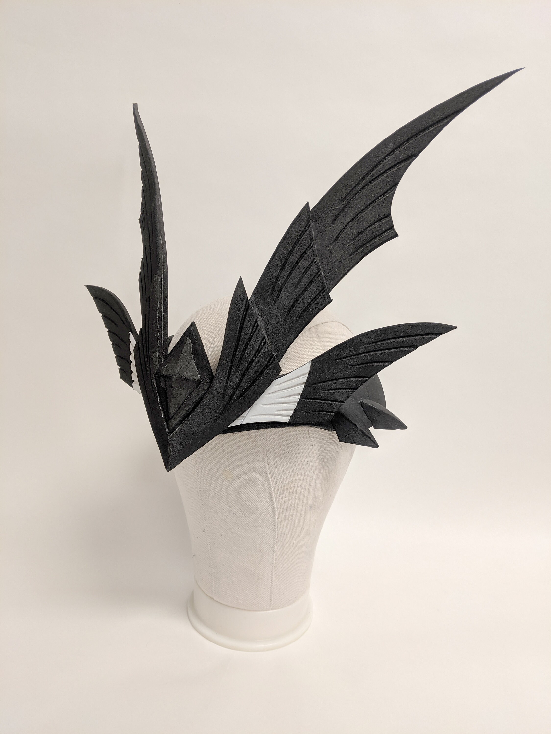 Female Master Rank Legiana Headgear Cosplay Pattern