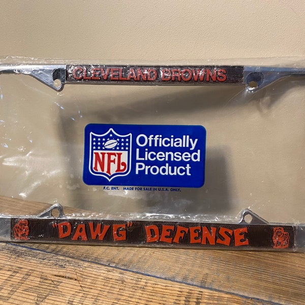 Vintage Cleveland Browns License plate frame // license plate cover // tailgating muni lot // Dawg Pound // metal deadstock USA made chrome